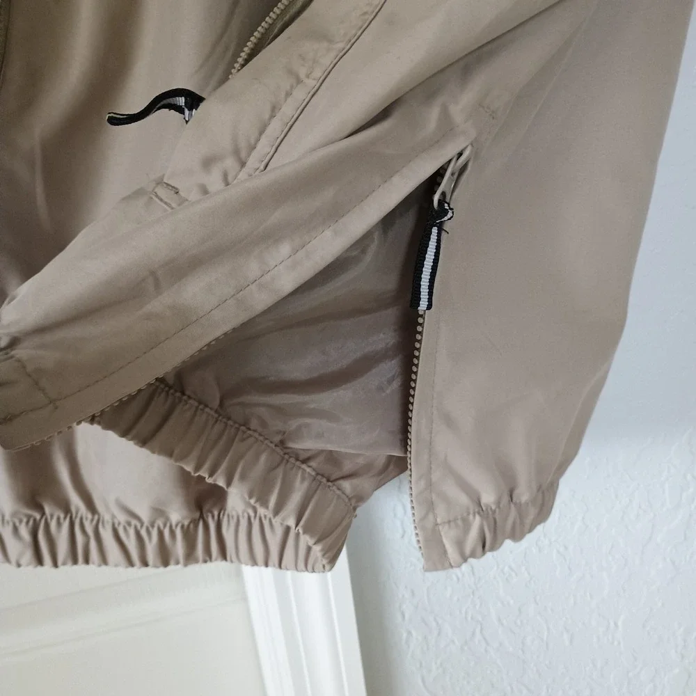 Tres Bien Polyester Tan Collared‎ Pullover 1/4 Zip Golf Jacket Size M Bethel Inn